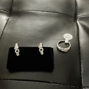 Moissanite’s snake earring and ring bundle